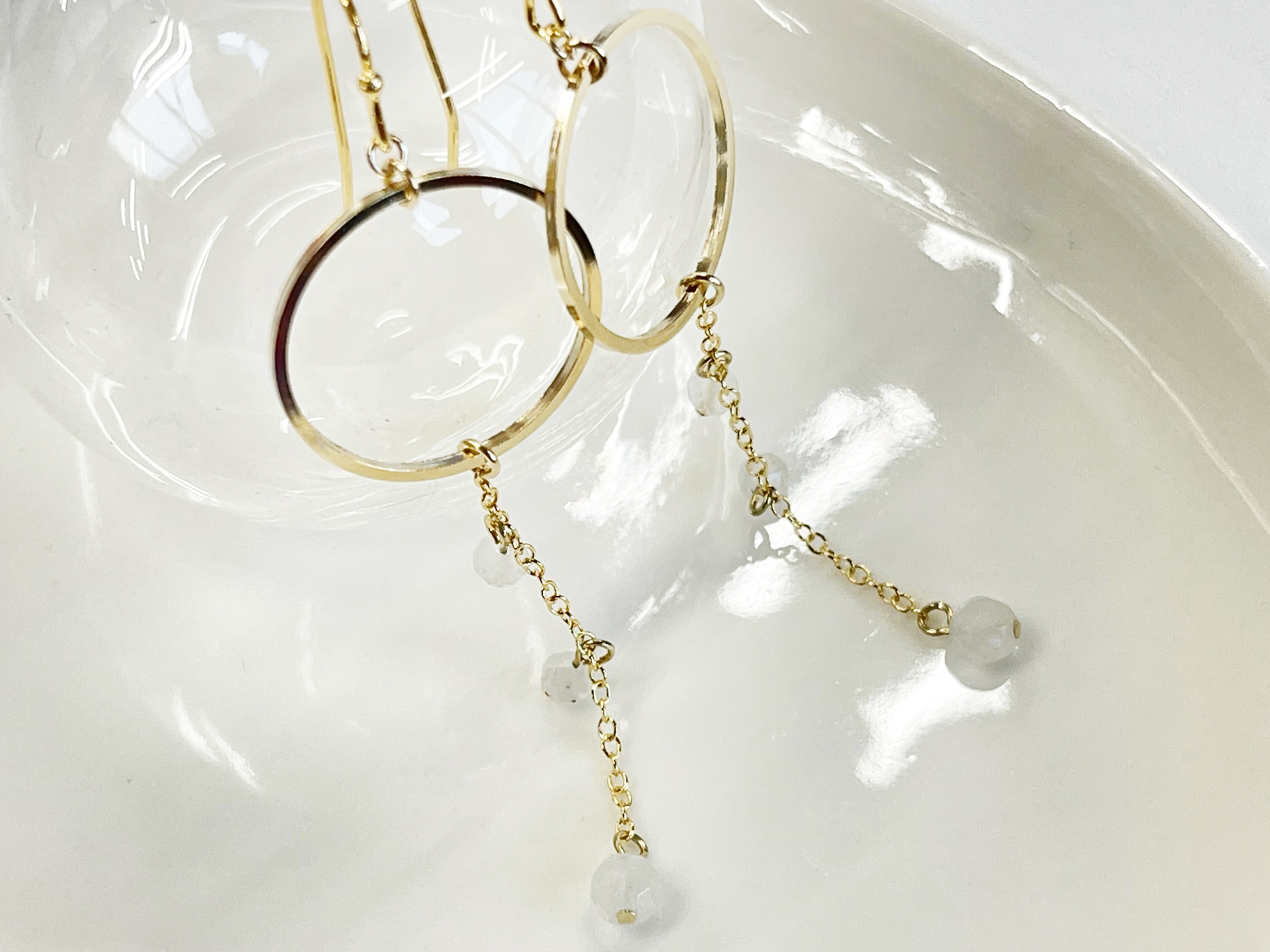 誕生石　サークルピアス