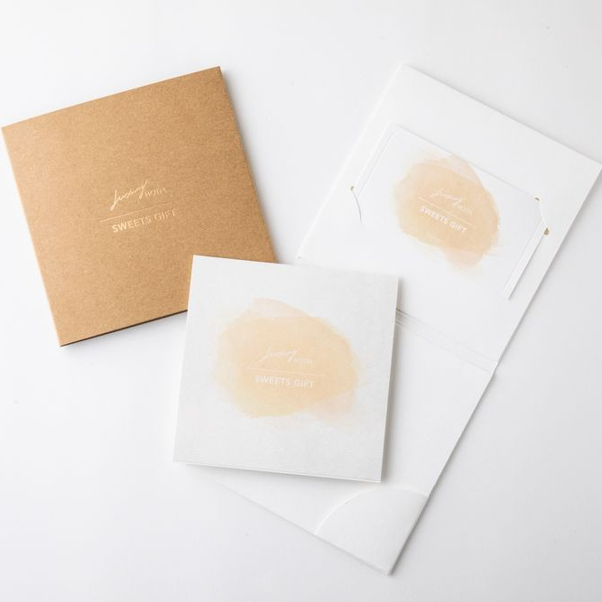 LUXURY HOTEL SWEETS GIFT