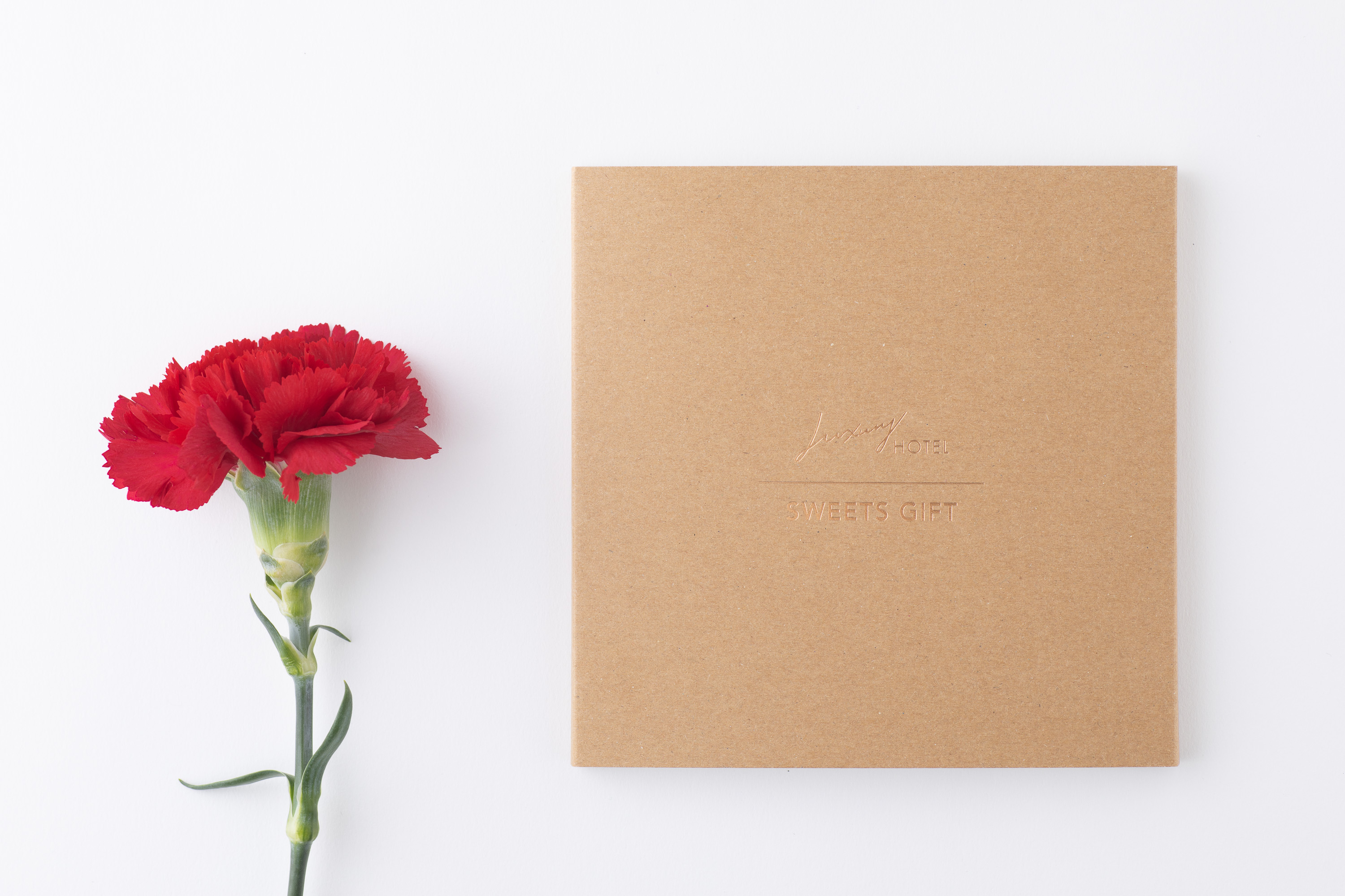 LUXURY HOTEL SWEETS GIFT