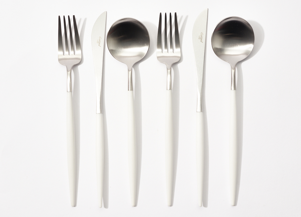 【クチポール】ゴアホワイト×シルバー ディナーペアセット