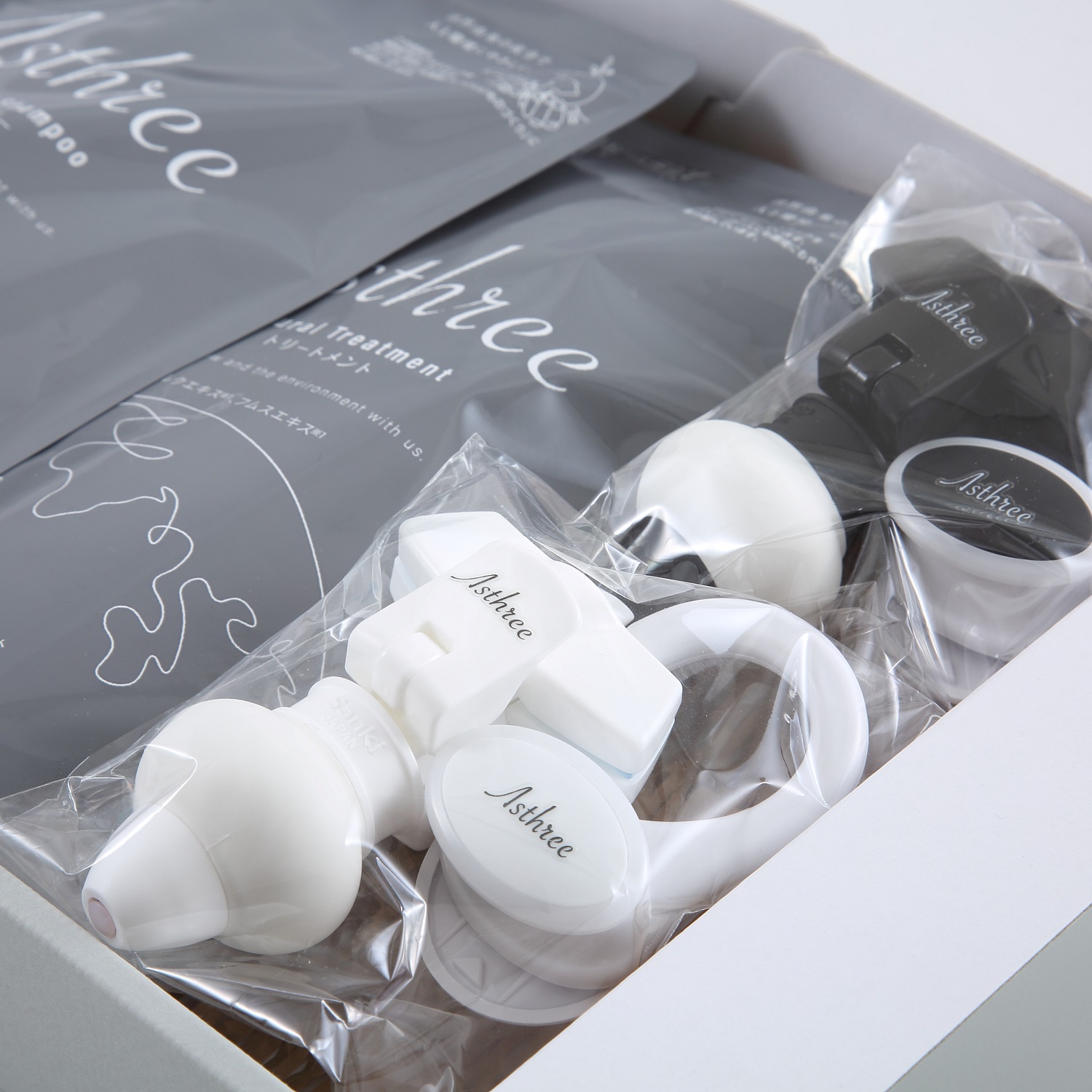 Asthree×詰替えそのまま コラボギフト