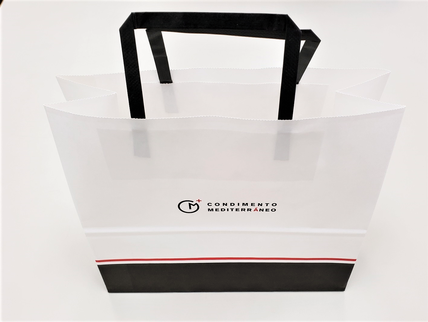 ヴィラ・カトレア フランス・ラングドッグ産 オーガニック認証ワイン（赤・白）ギフトセット