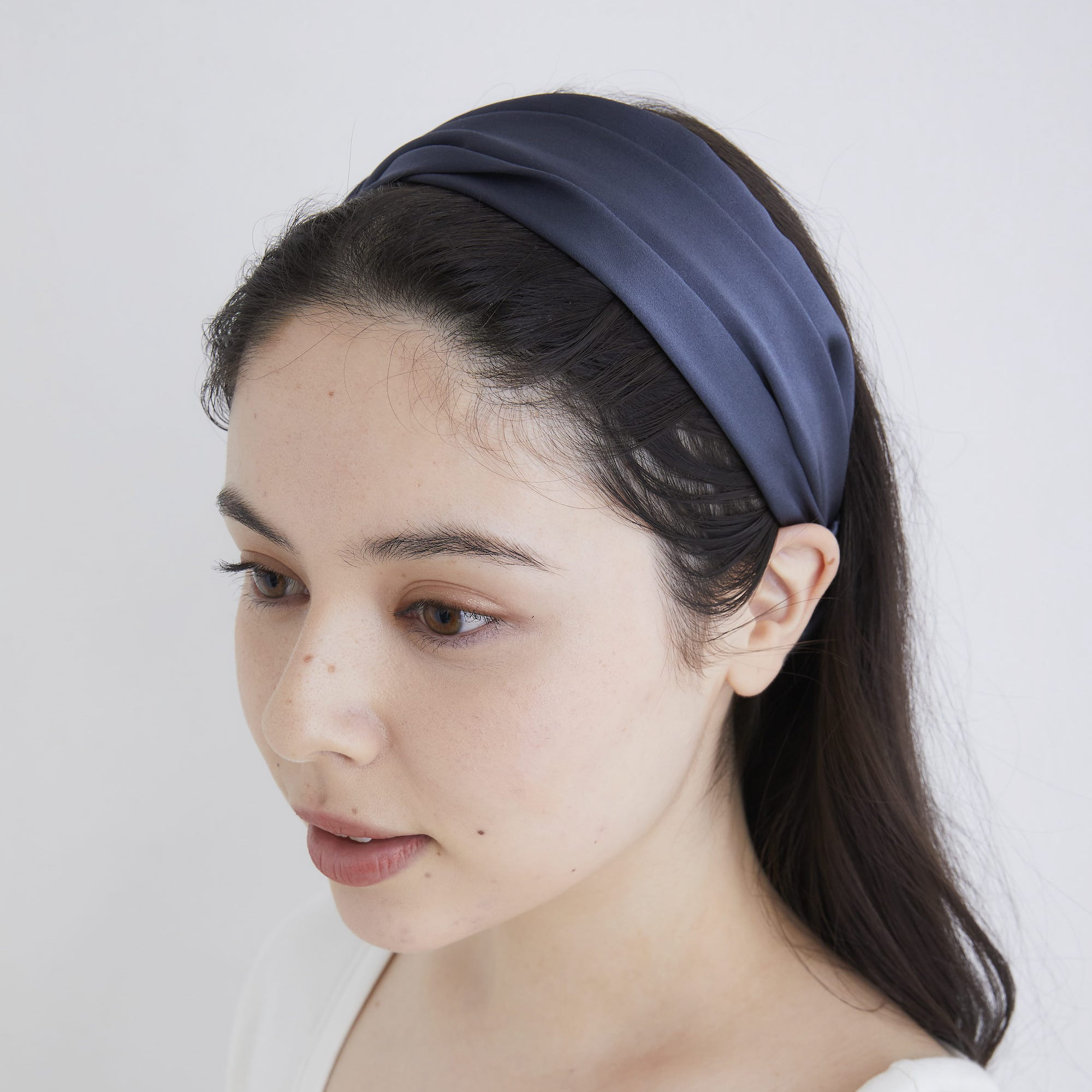 シルクヘアバンド