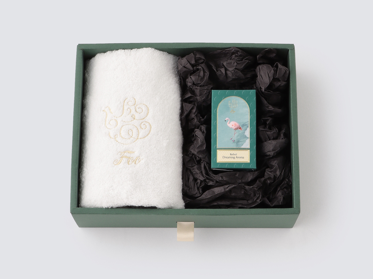 オーガニックコットン フェイスタオル＆Foo Tokyo バスオイル Dreaming Aroma  1本 ギフトセット