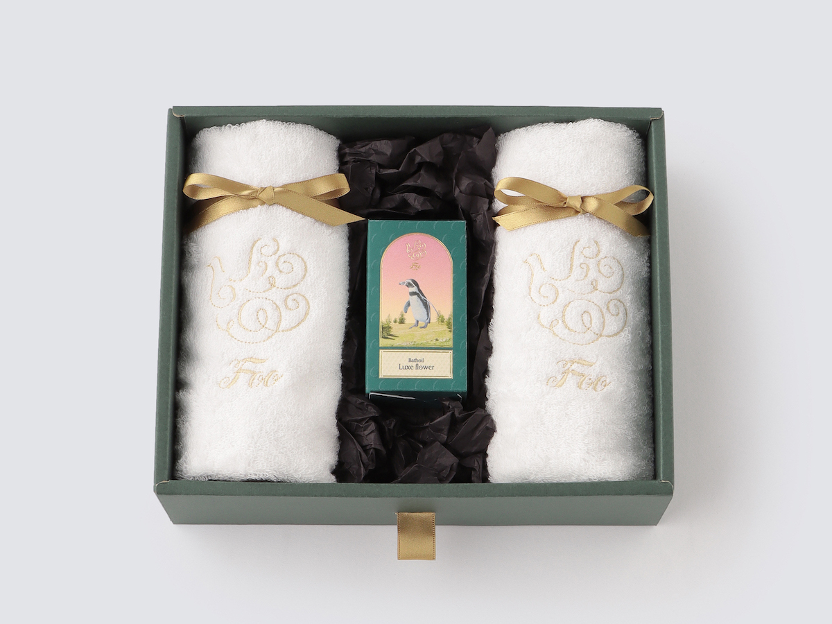 オーガニックコットン ハンドタオル2枚 & Foo Tokyo バスオイル Luxe Flower 1本ギフトセット（ゴールドリボン）