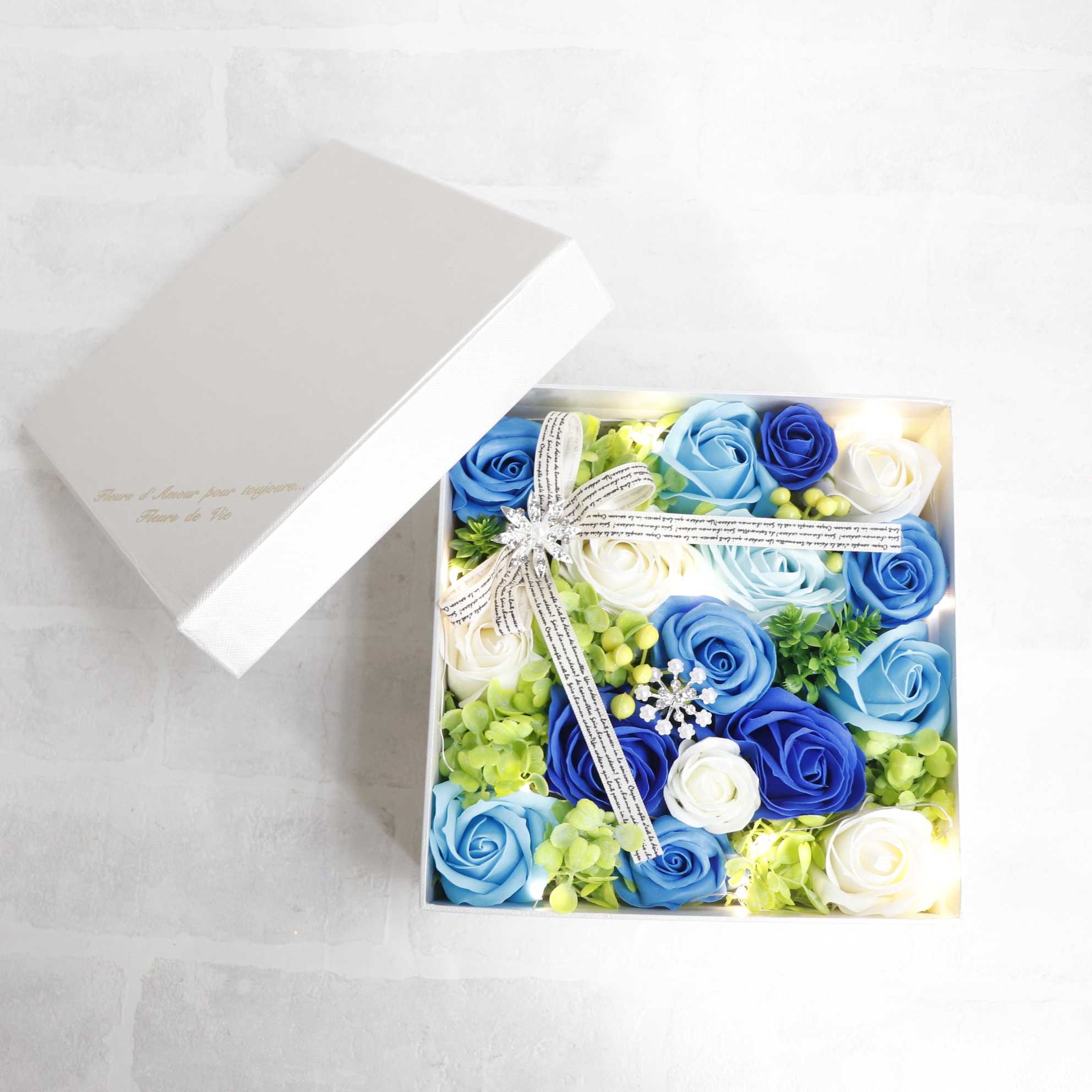 LEDホワイトギャレBOX　M【全4色】（観賞用ソープフラワー）