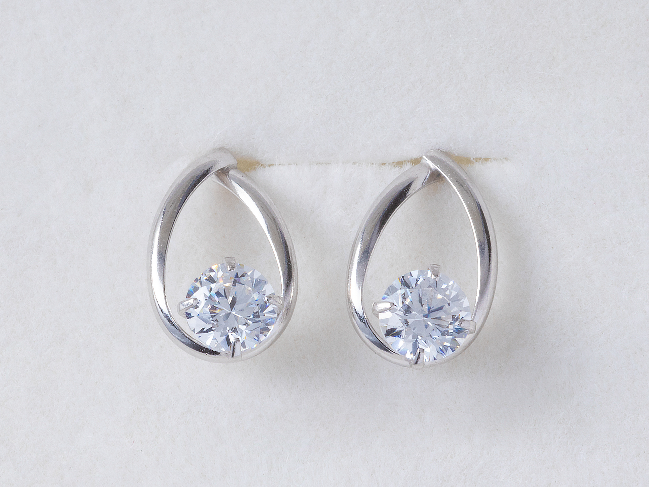 【名入れケース】しずくネックレス&ピアス　2点セット