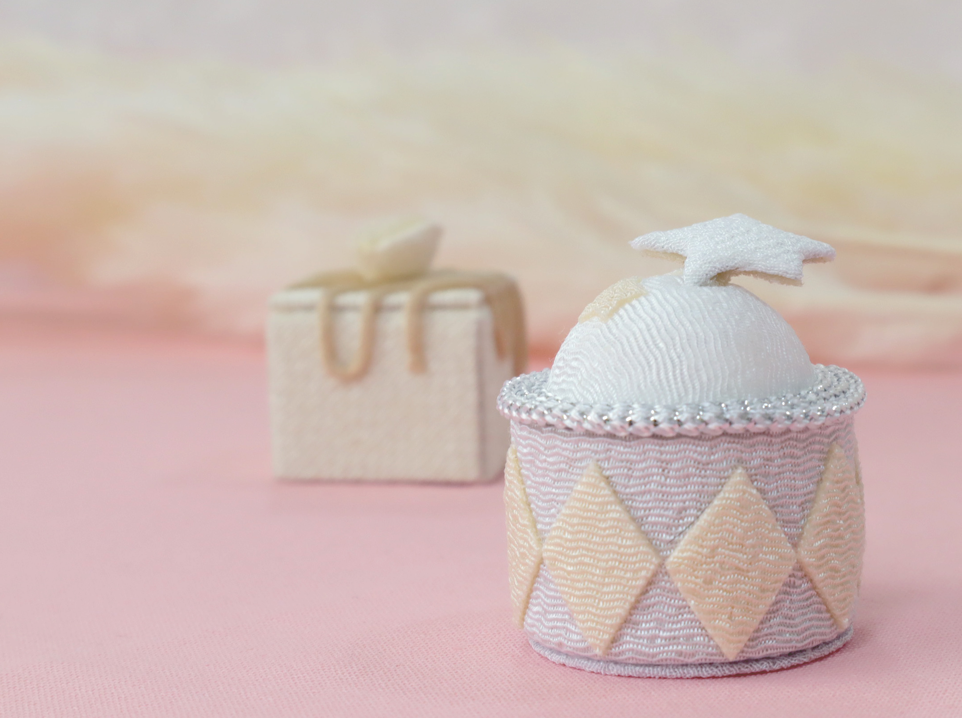 merci ちりめんスイーツ ホワイトチョコスタ―