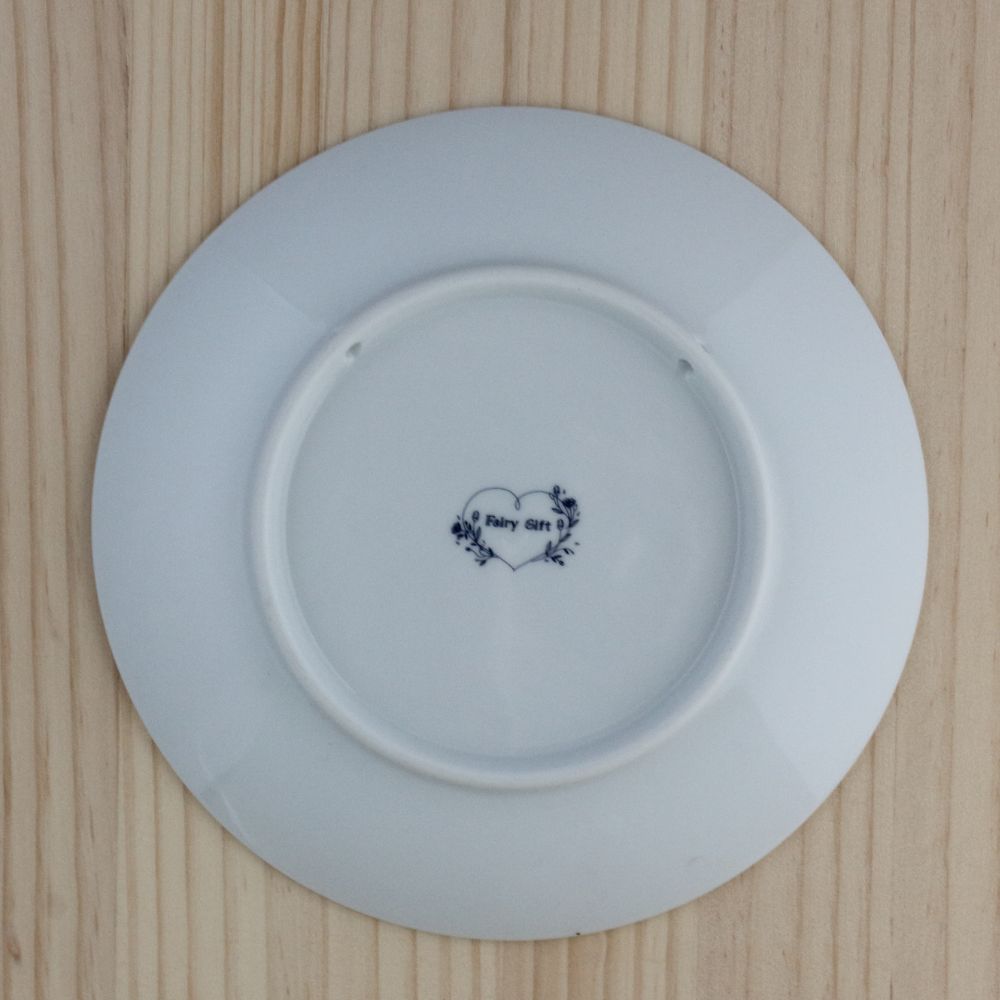 赤ちゃんの出生記録を陶器に綴る バースデープレート