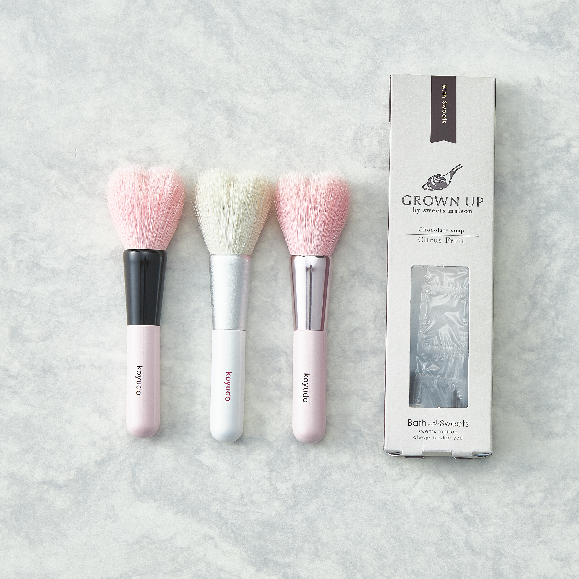 熊野筆チークブラシ＆チョコレートソープセット