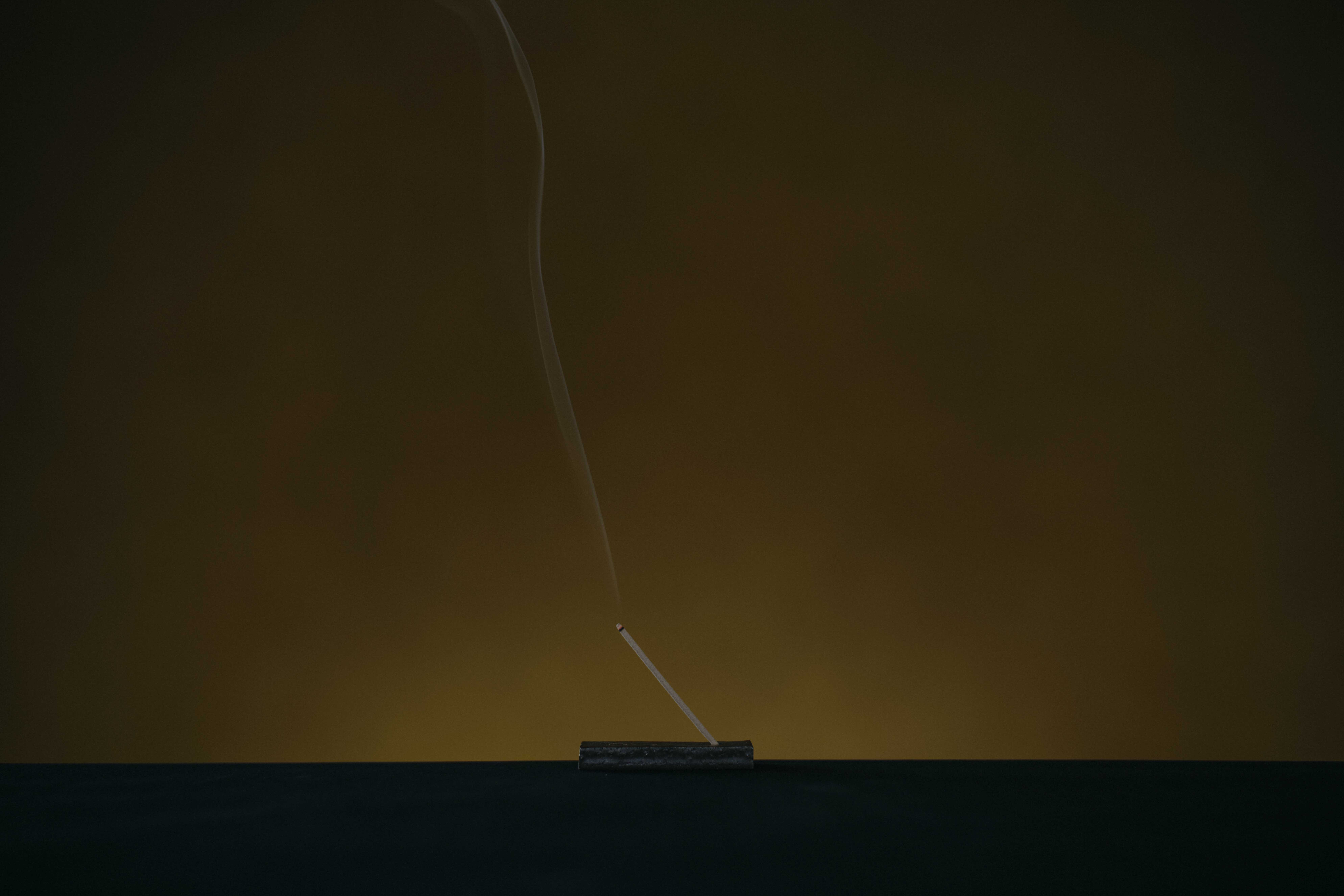 incense 燈 tomoshibi／熄 uzumibi （お香）【ギフトボックス付】