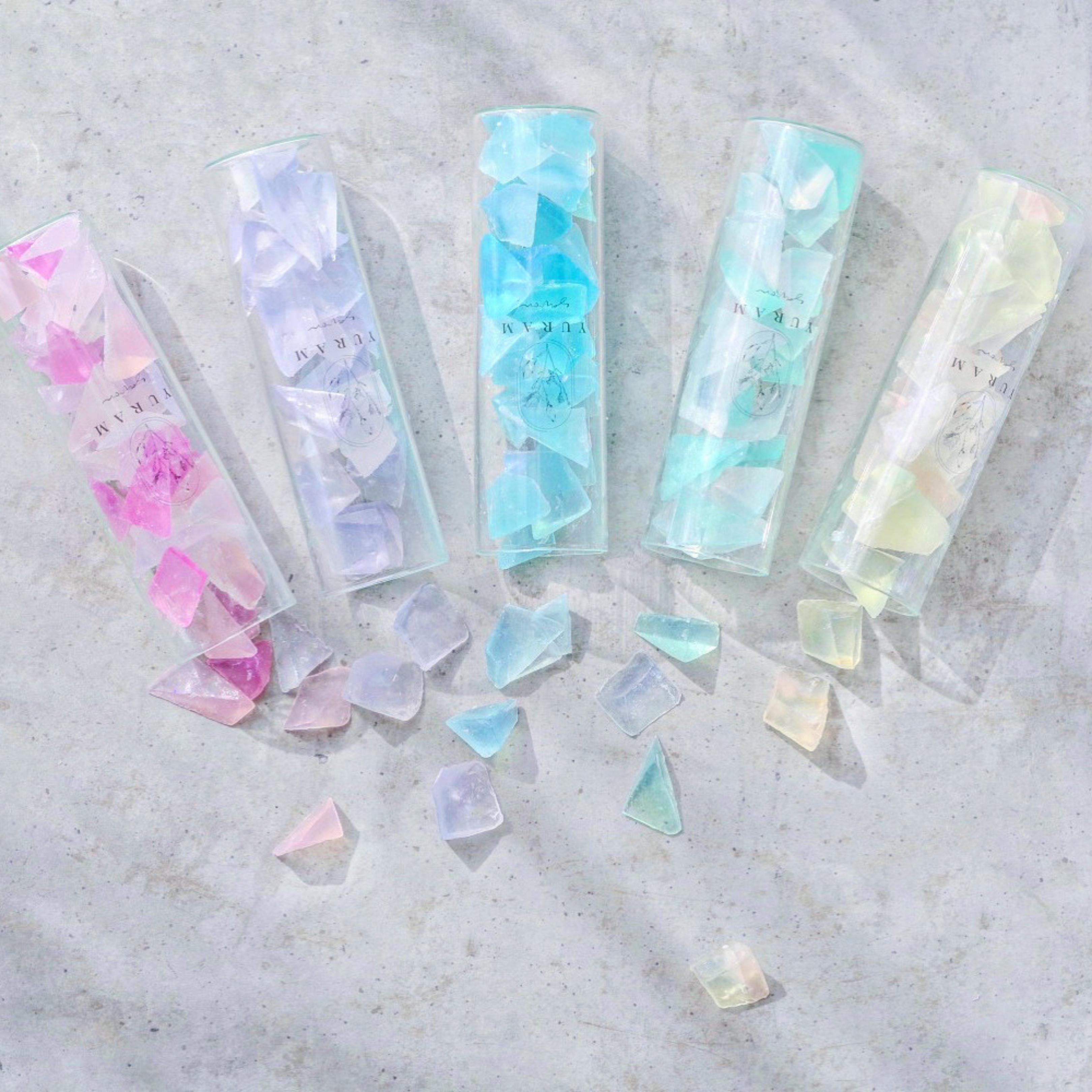 Bottle jewel