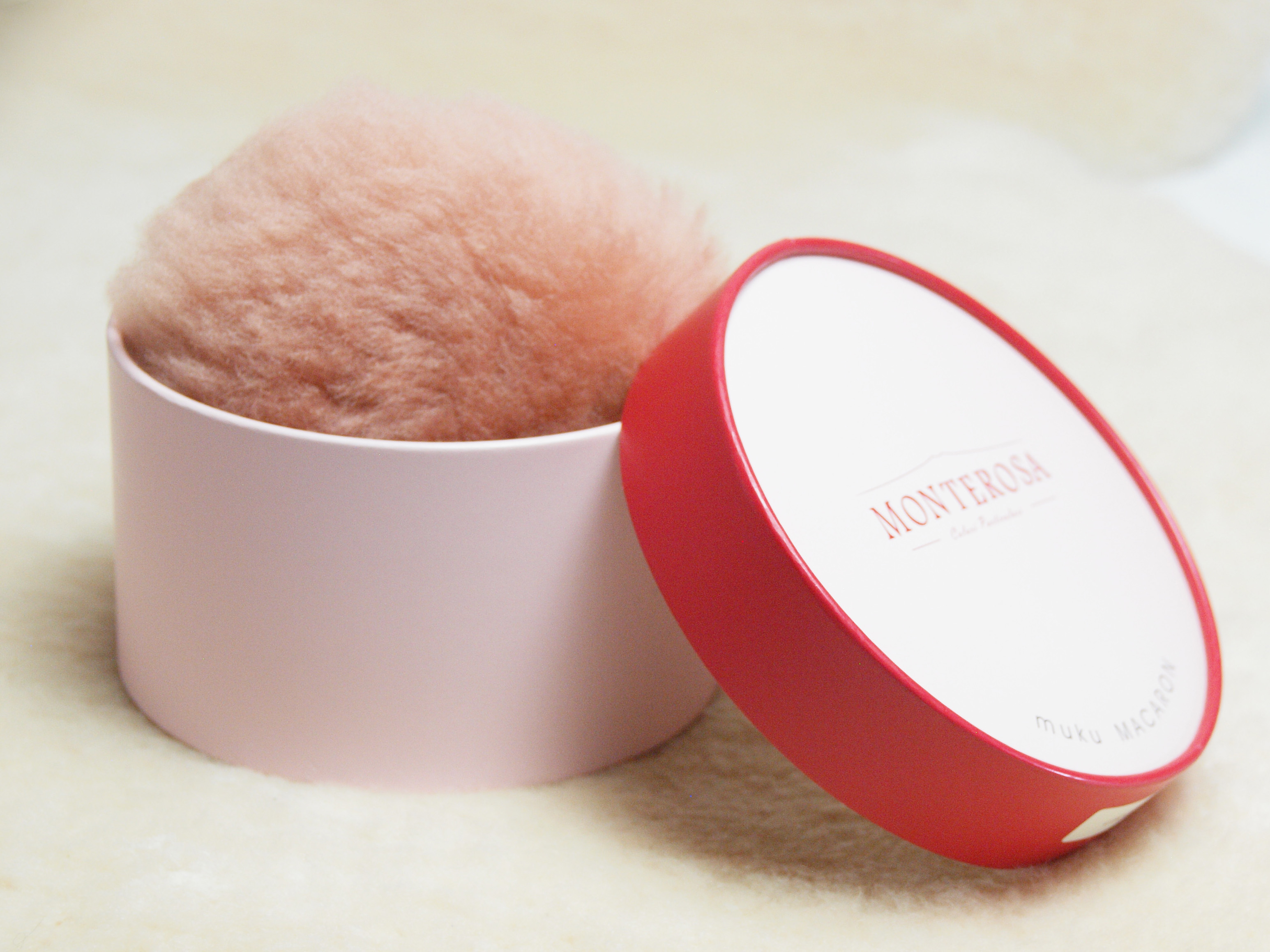 muku MACARON ムートンポーチ