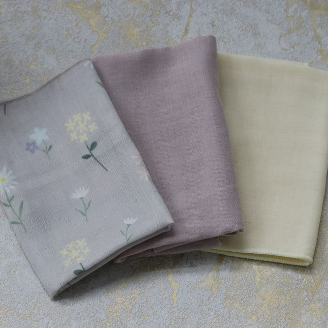 【ボックス付き】もこもこ天使スタイ&ガーゼ3枚セット