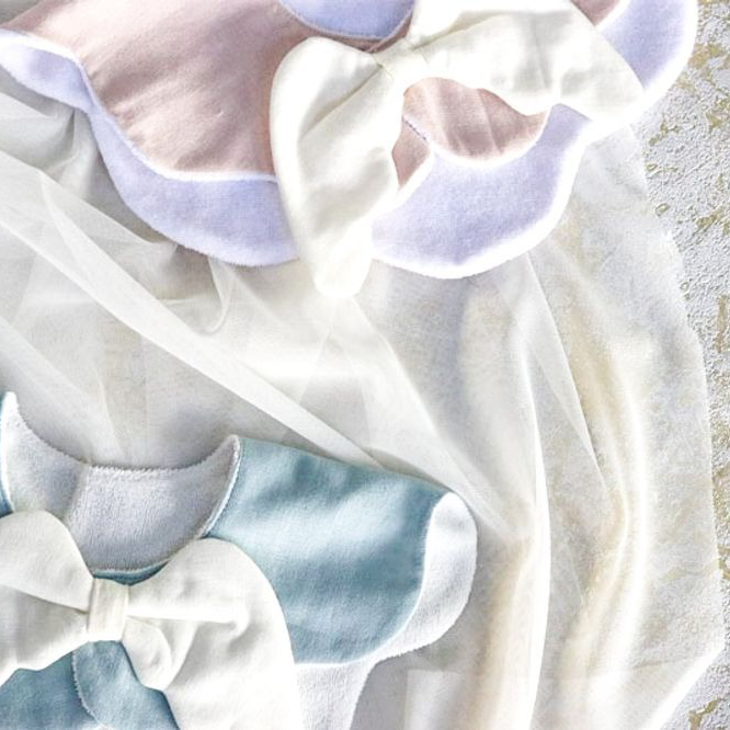 ボックス付き】もこもこ天使スタイ&ガーゼ3枚セット | Lien de