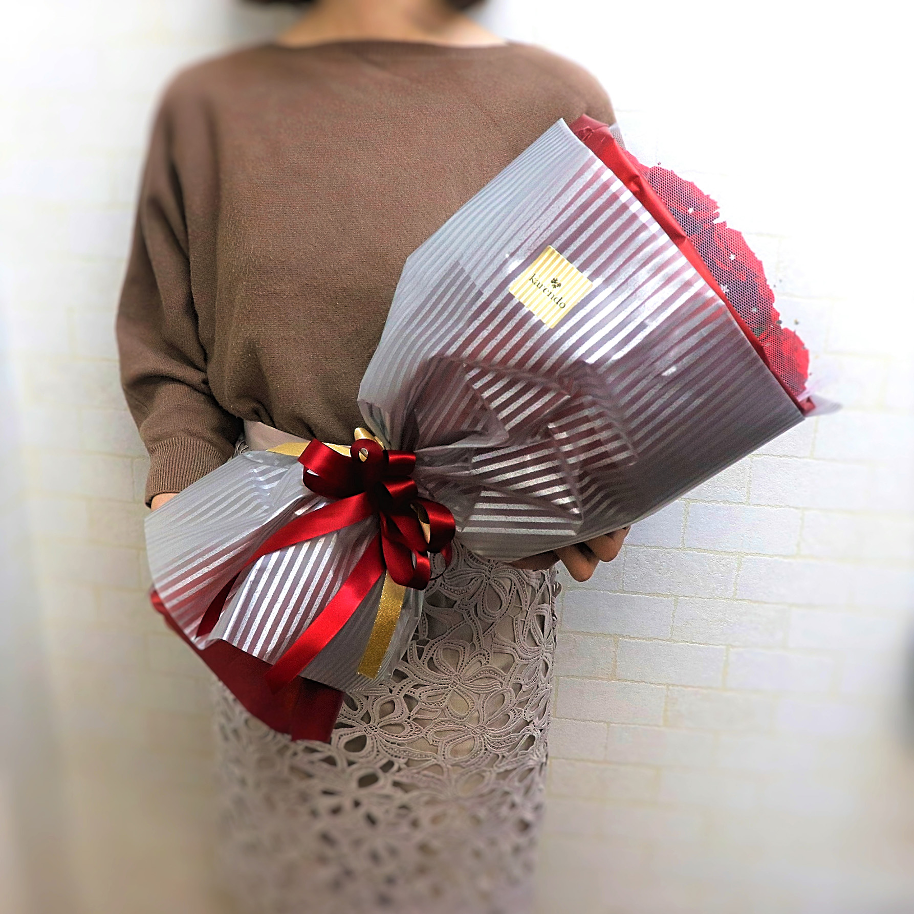 12本のレッドローズ（枯れないお花 プリザーブドフラワー）