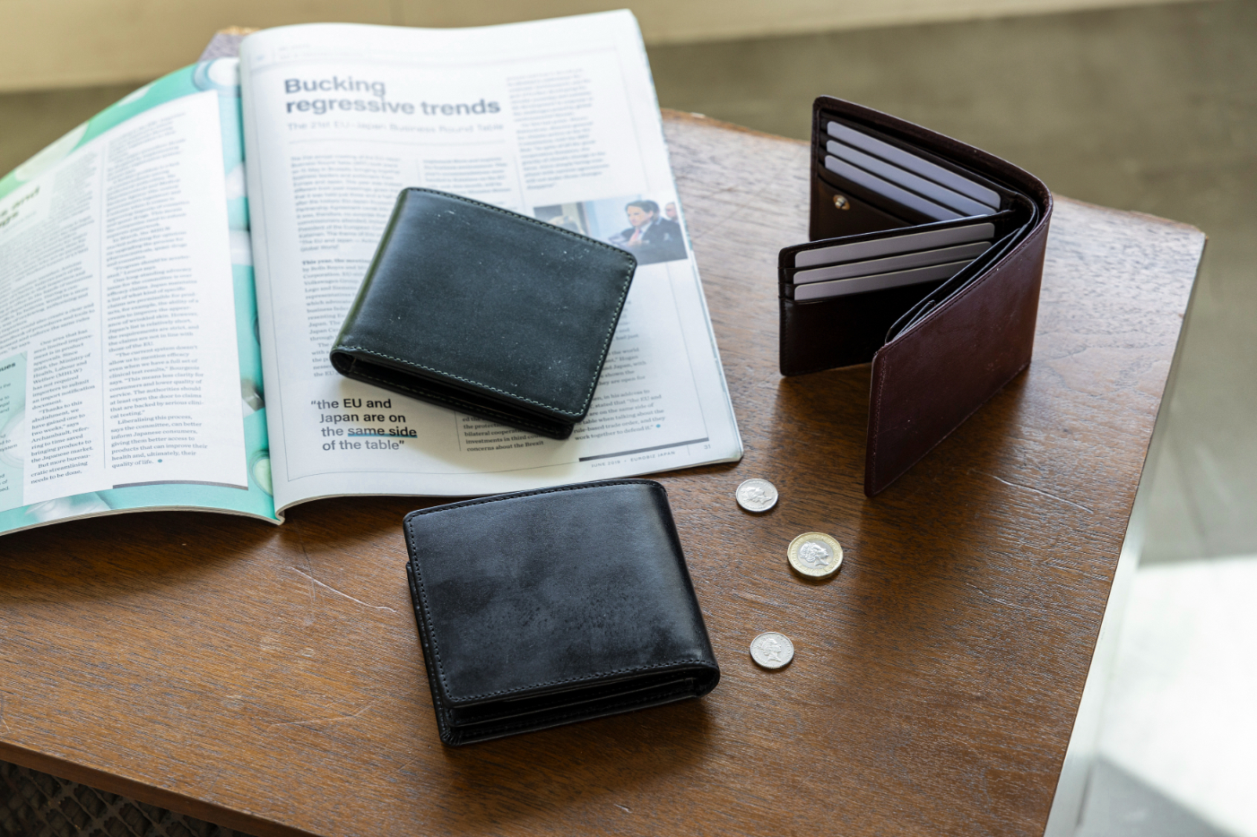 ブライドルレザー二つ折り財布