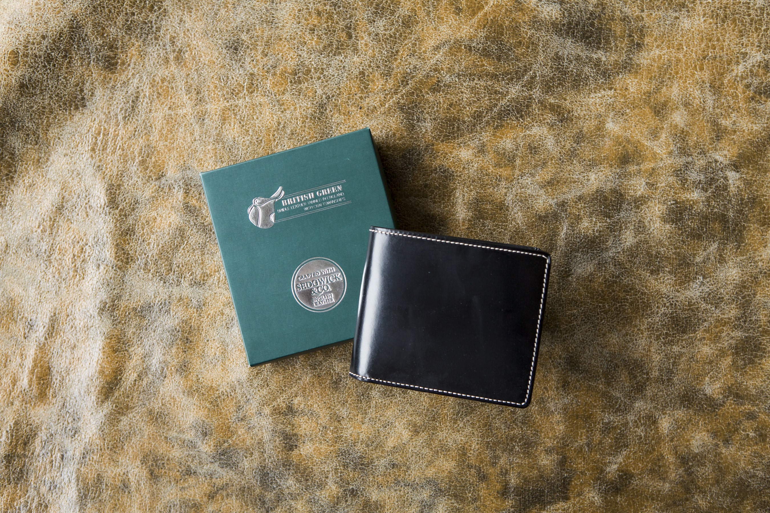 ブライドルレザー二つ折り財布