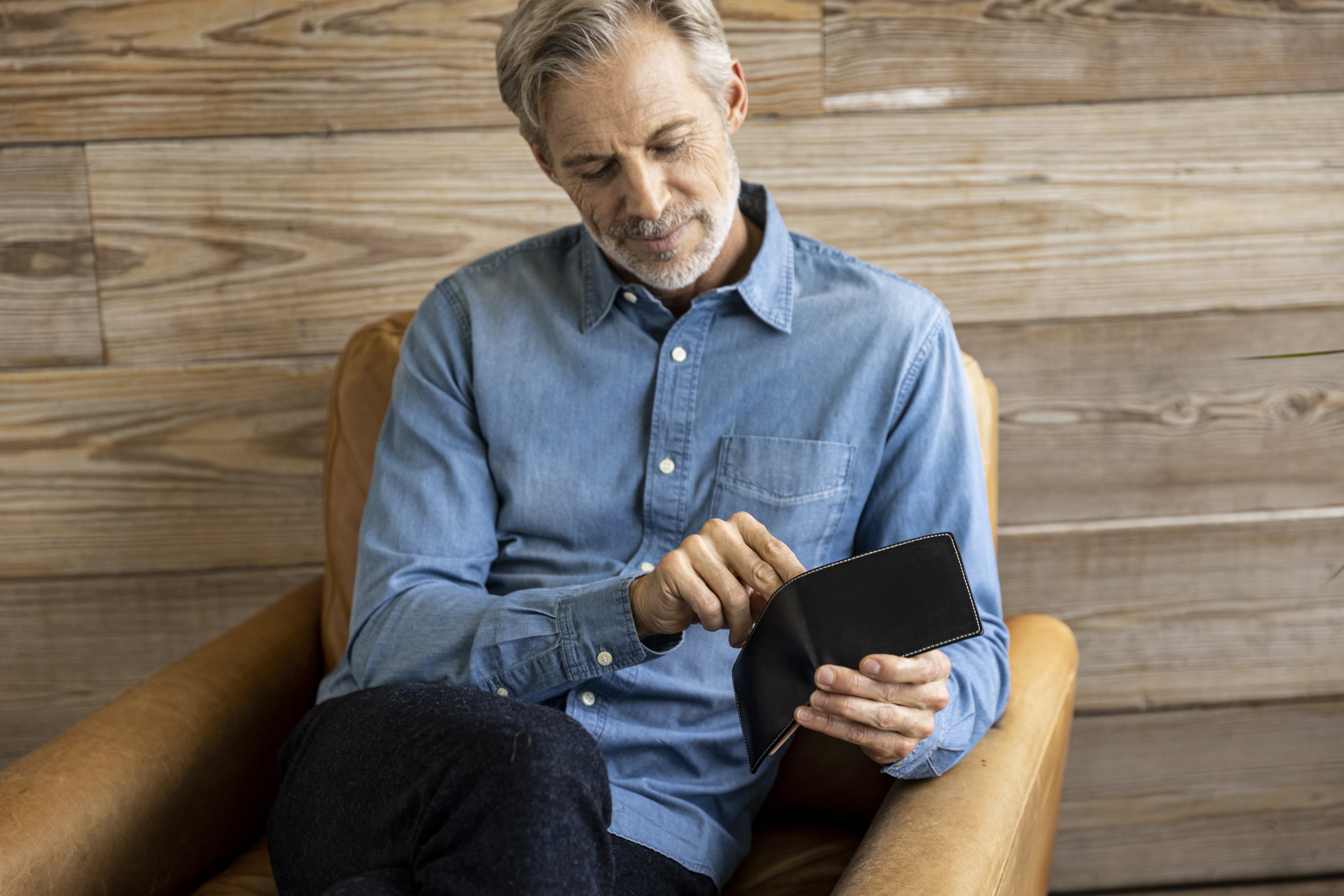 ブライドルレザー二つ折り財布