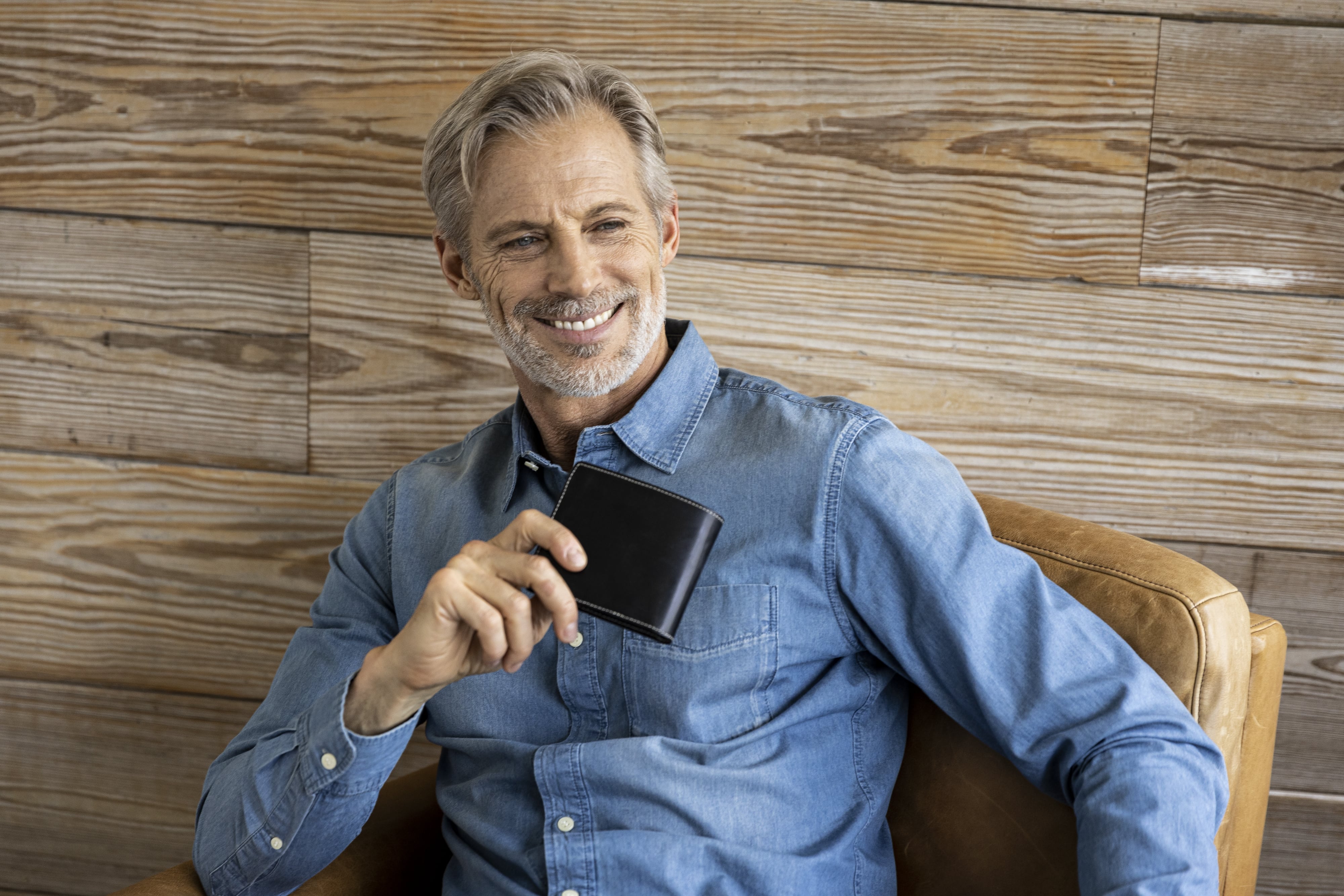 ブライドルレザー二つ折り財布