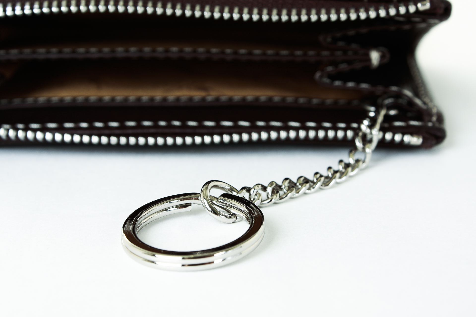 オリーチェバケッタレザーミディウォレット｜二つ折り財布