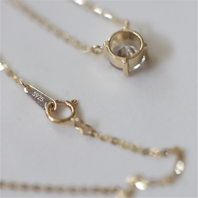 ワンポイントストーンネックレス