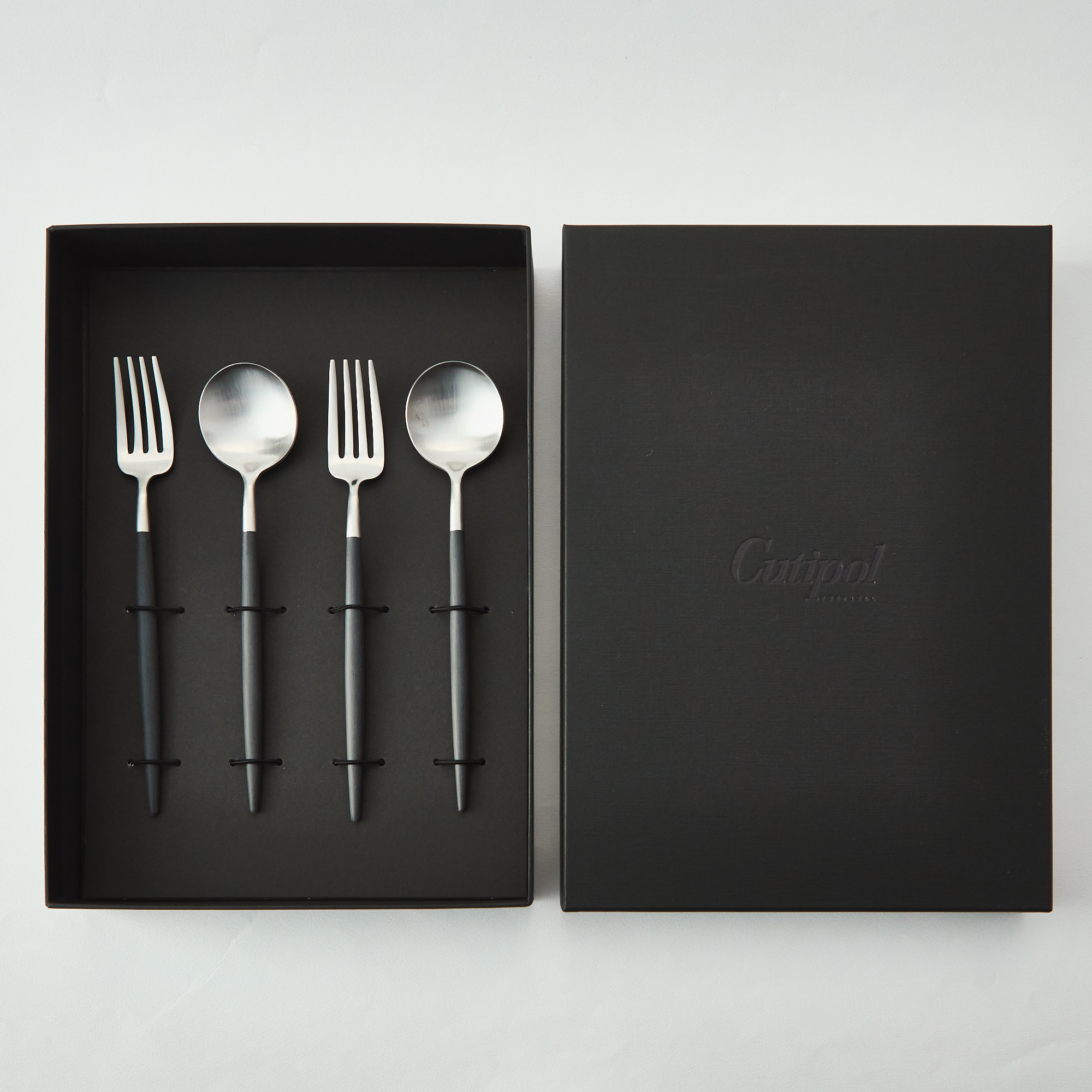 【名入れ】クチポール ゴアブラック×シルバー デザートペア4本セット