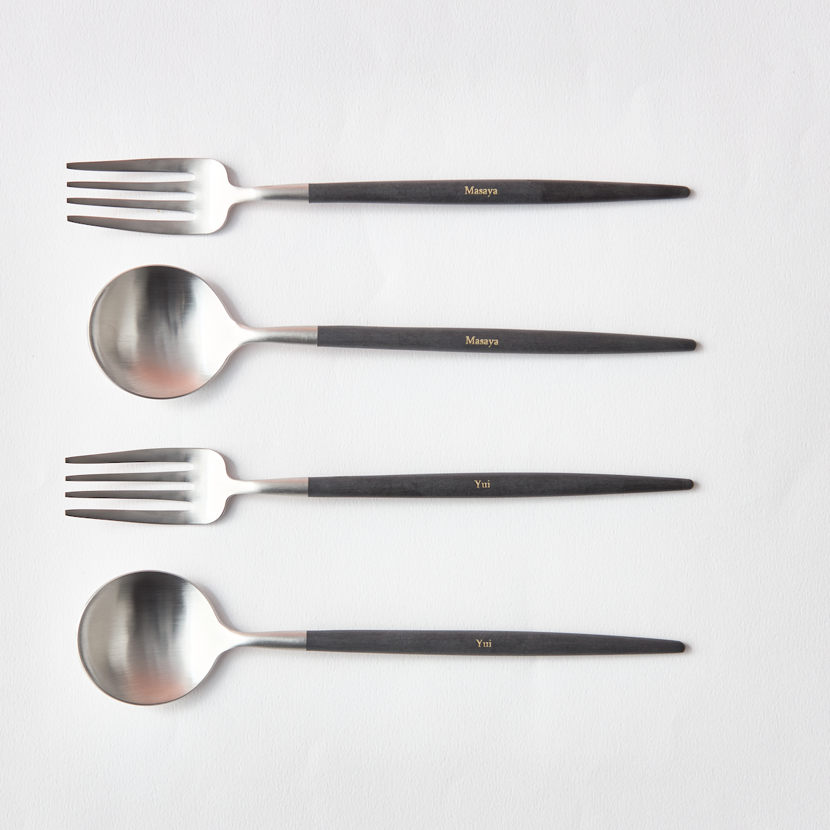 【名入れ】クチポール ゴアブラック×シルバー デザートペア4本セット