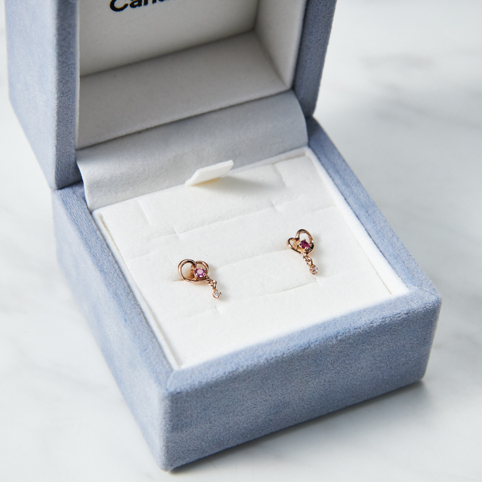 【名入れ】誕生石&ダイヤモンドハートピアス　オルゴールケースセット