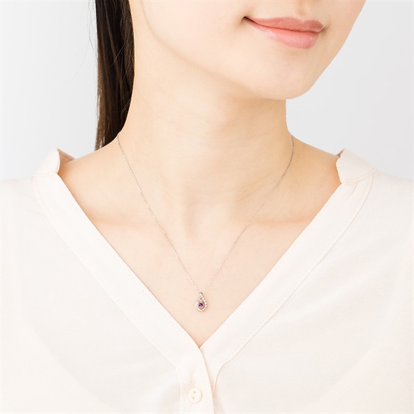 【名入れ】揺れる誕生石ネックレス&オルゴールケースセット