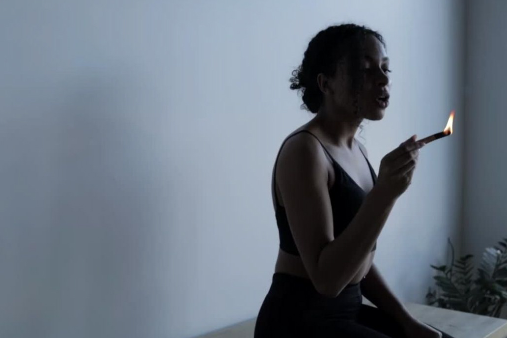 Positive Energy Palo Santo Bottle  ジェムストーン付き 