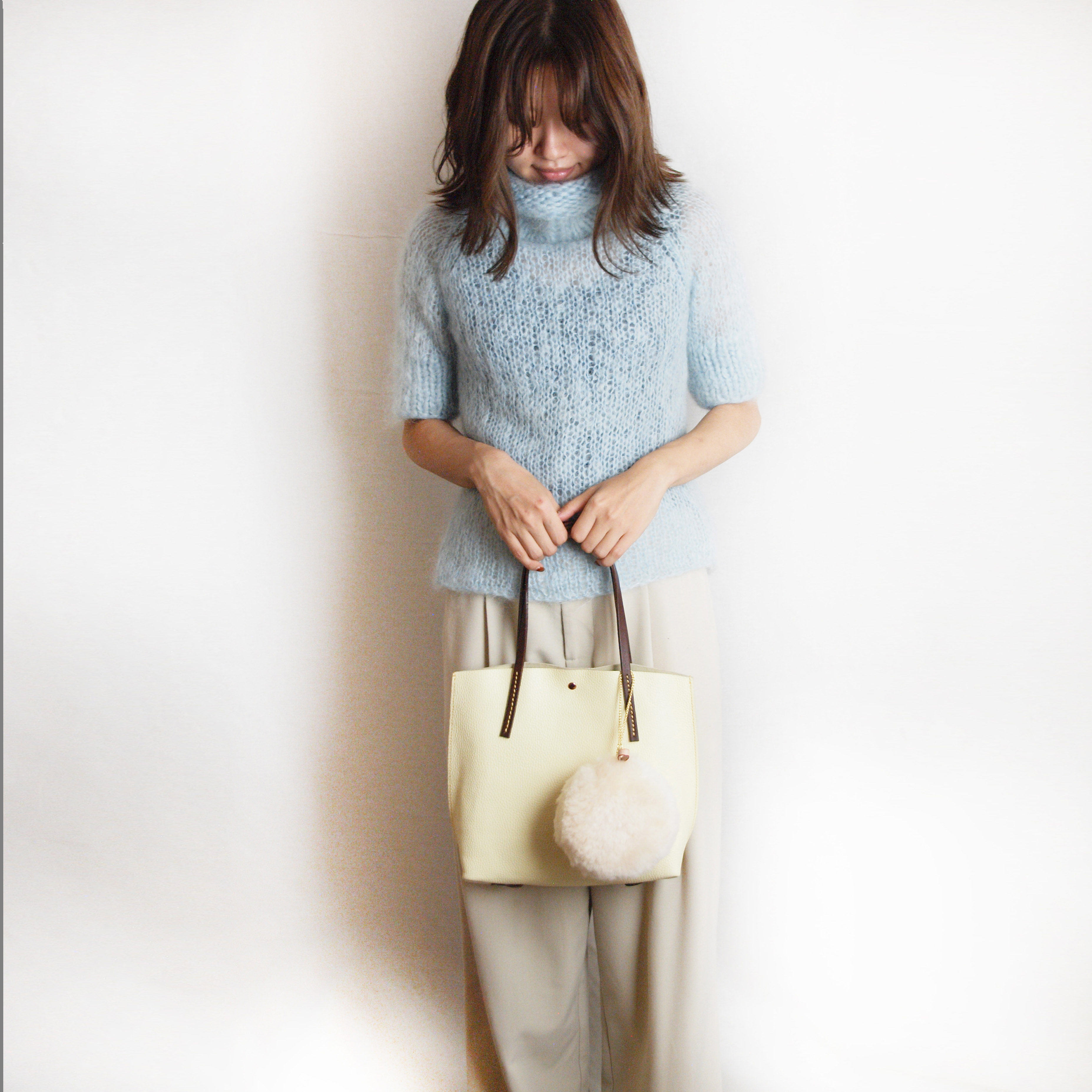 【タンプ限定/ギフトBOX】ムートンポーチ＆リップ美容液セット