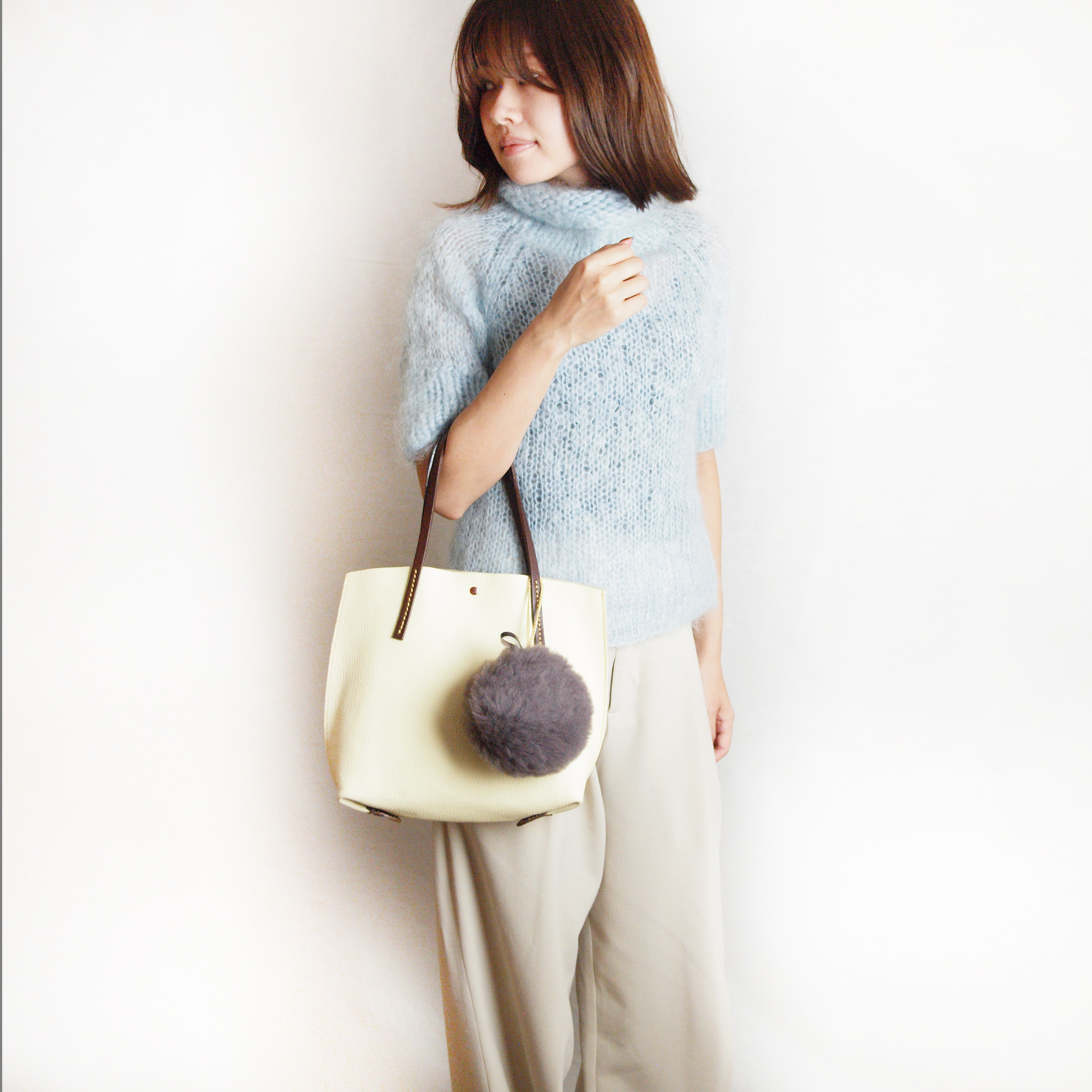 【タンプ限定/ギフトBOX】ムートンポーチ＆リップ美容液セット