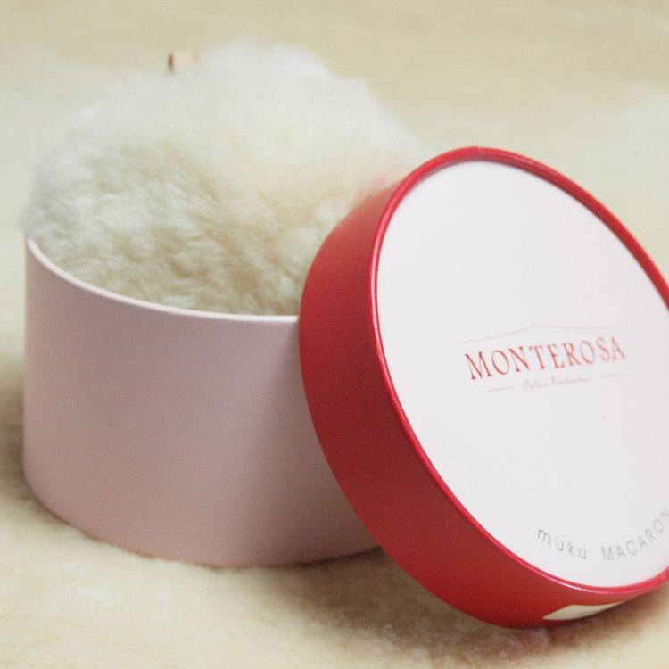 【タンプ限定/ギフトBOX】ムートンポーチ＆リップ美容液セット