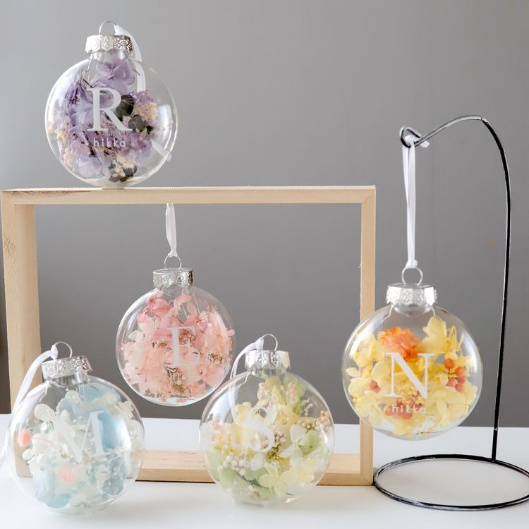 【ボックス付き】花言葉スタイ・ヘアバンド・グローブイニシャルセット