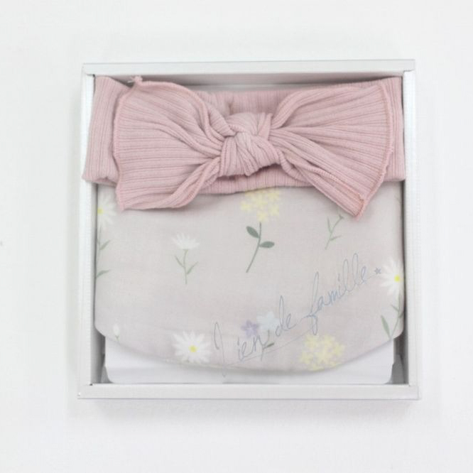 【ボックス付き】花言葉スタイ・ヘアバンド・グローブイニシャルセット