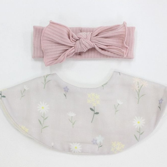 【ボックス付き】花言葉スタイ・ヘアバンド・グローブイニシャルセット