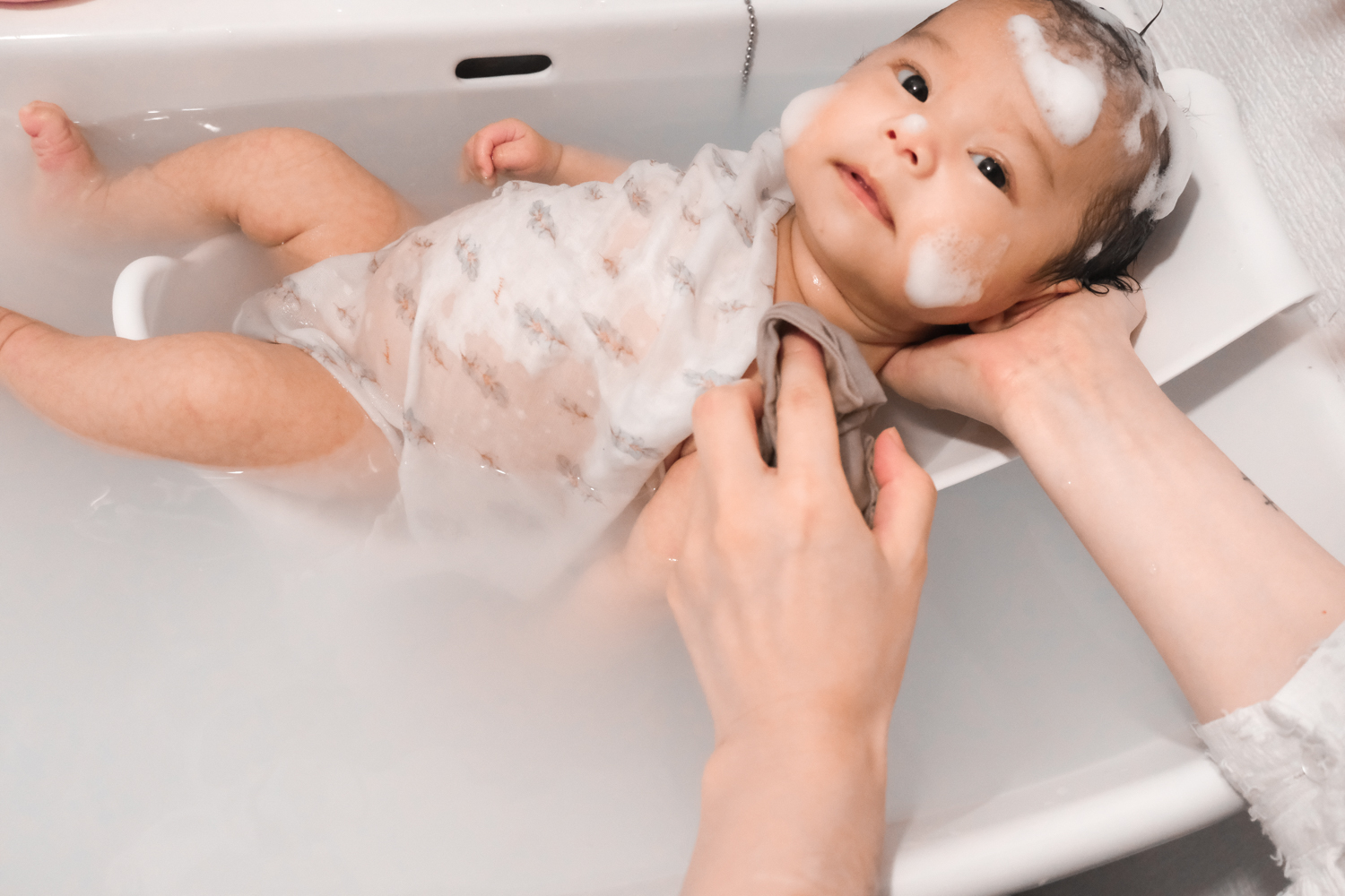 【ボックス付き】ガーゼ・入浴剤のセット