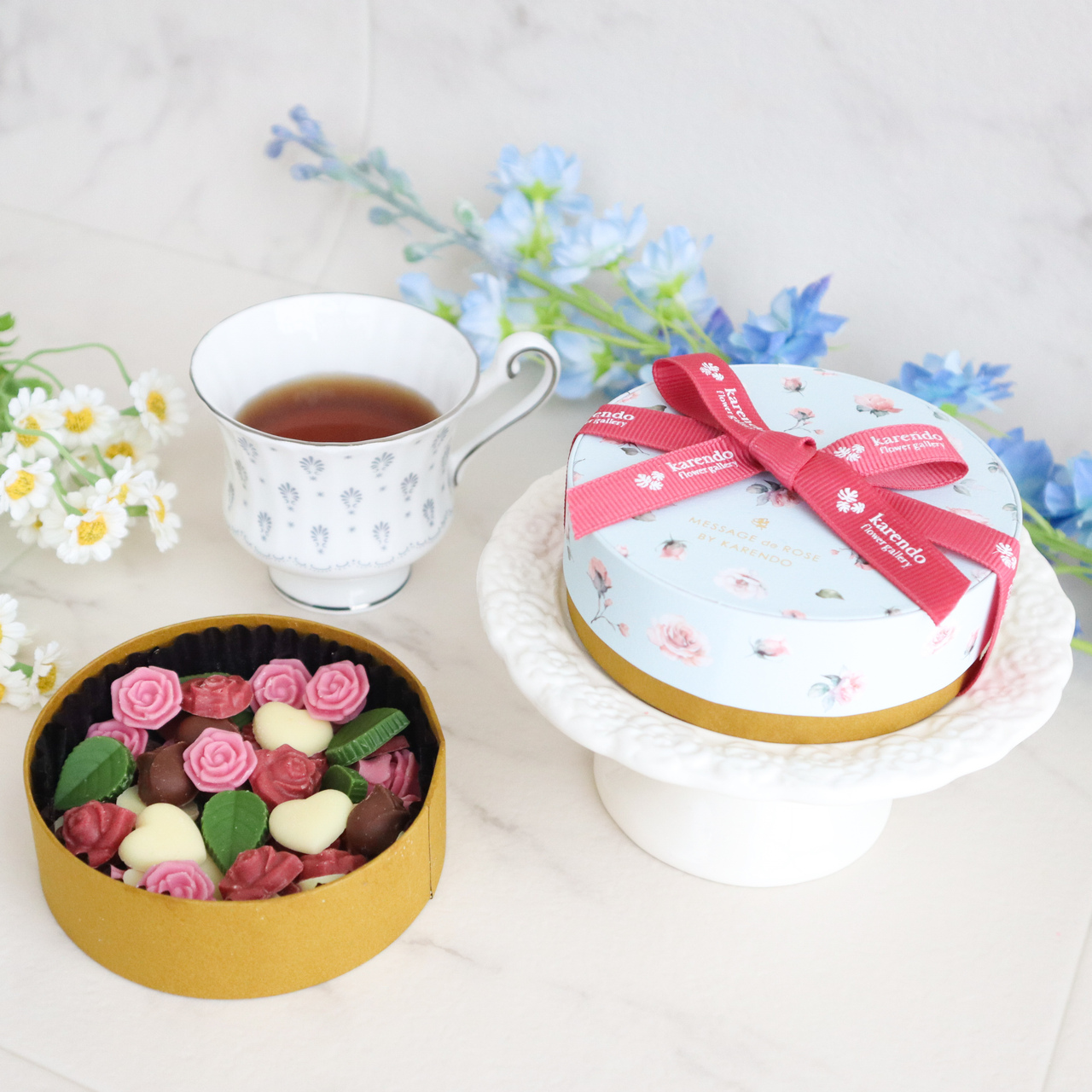 【ギフトBOX】選べるレインボーチョコレート＆名入れボールペンセット