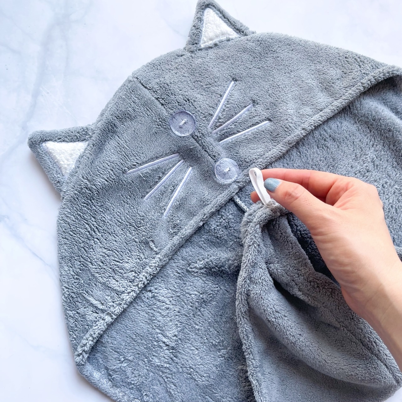 【猫好きに贈る】速乾ヘアタオルとイニシャルハンカチ