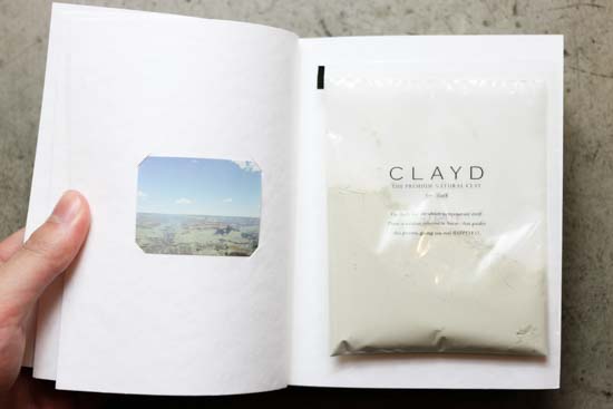 【猫好きに贈る】ねこが選べるメイクポーチとCLAYD入浴剤