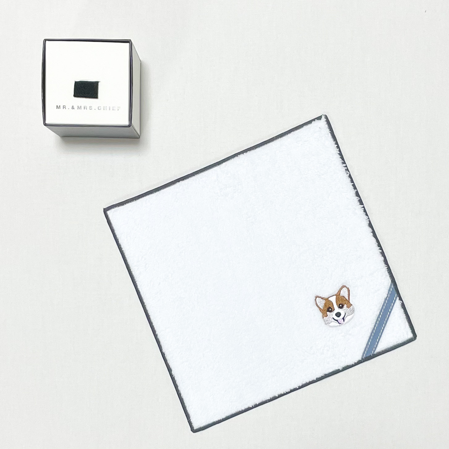 【犬好きな人が喜ぶホワイトデーギフトBOX】スイーツ＆INUハンカチセット