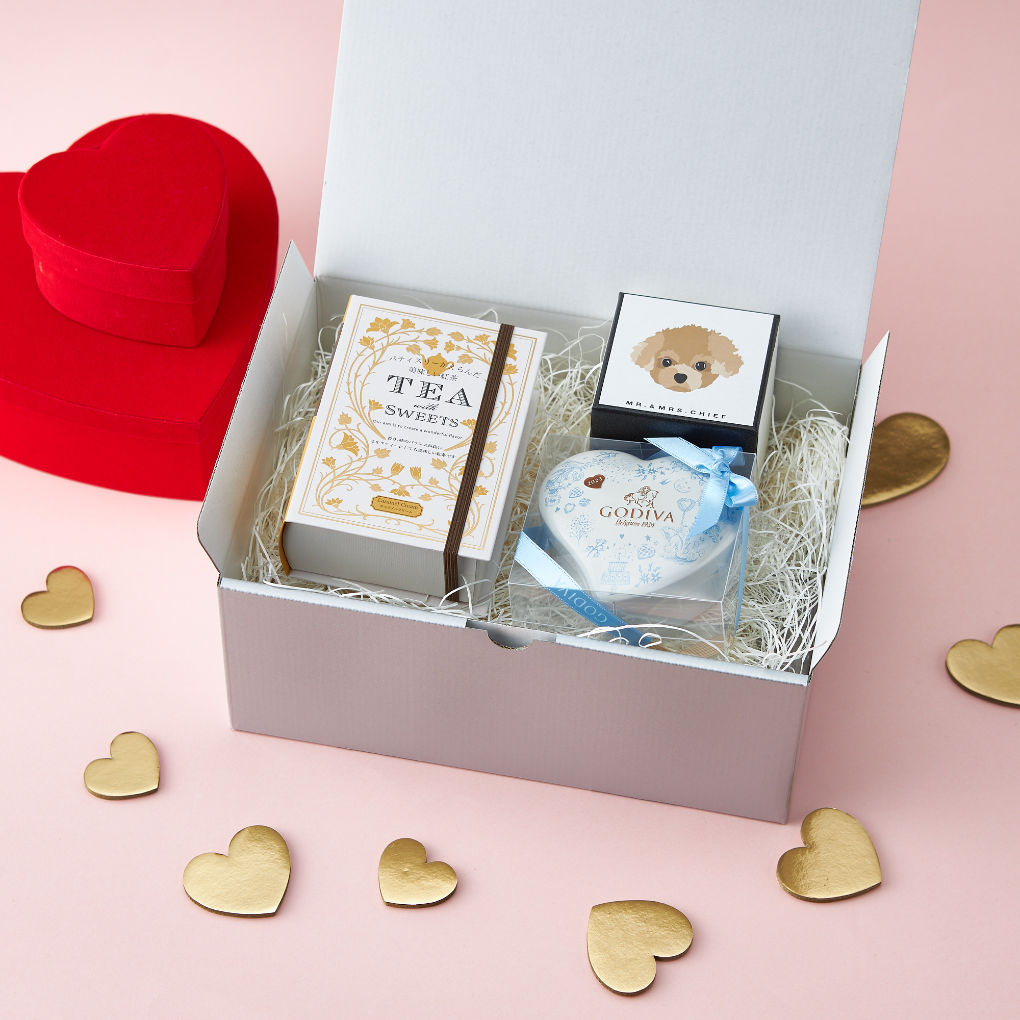 【バレンタイン鉄板】GODIVAハート缶＆INUハンカチセット