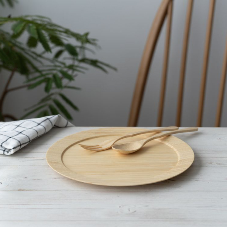 ディナープレートL + カトラリー＜ホワイト＞