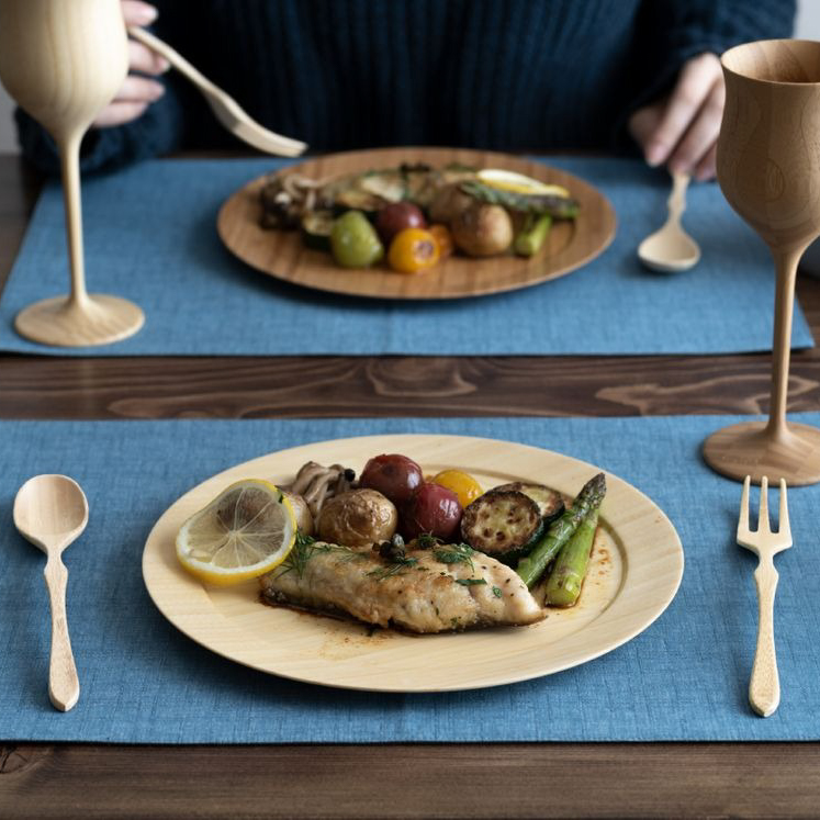 ディナープレートL + カトラリー＜ホワイト＞