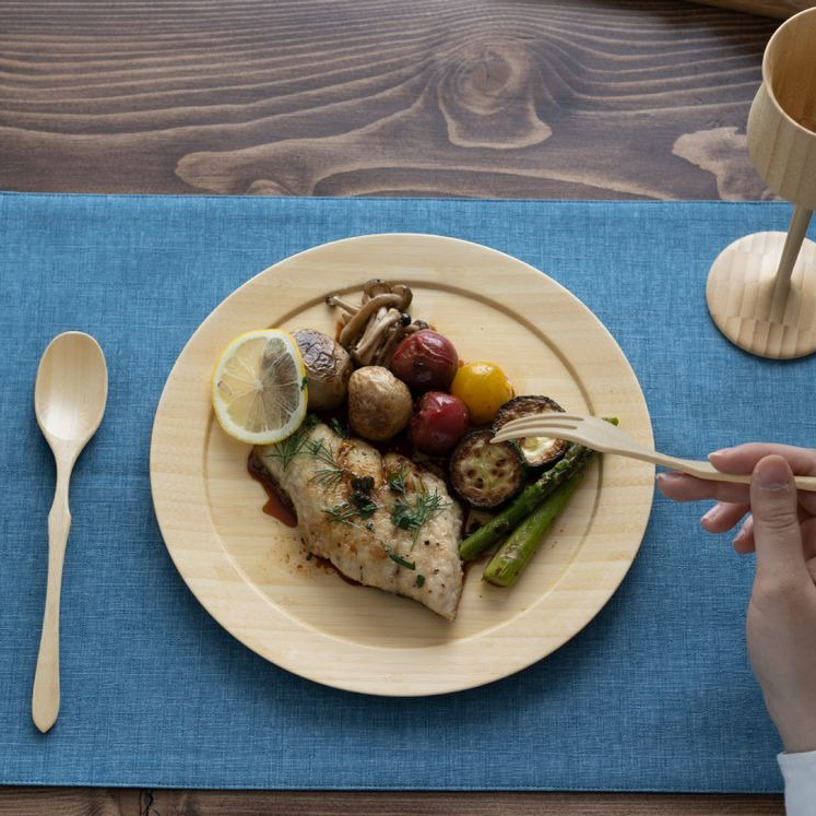 ディナープレートL + カトラリー＜ホワイト＞