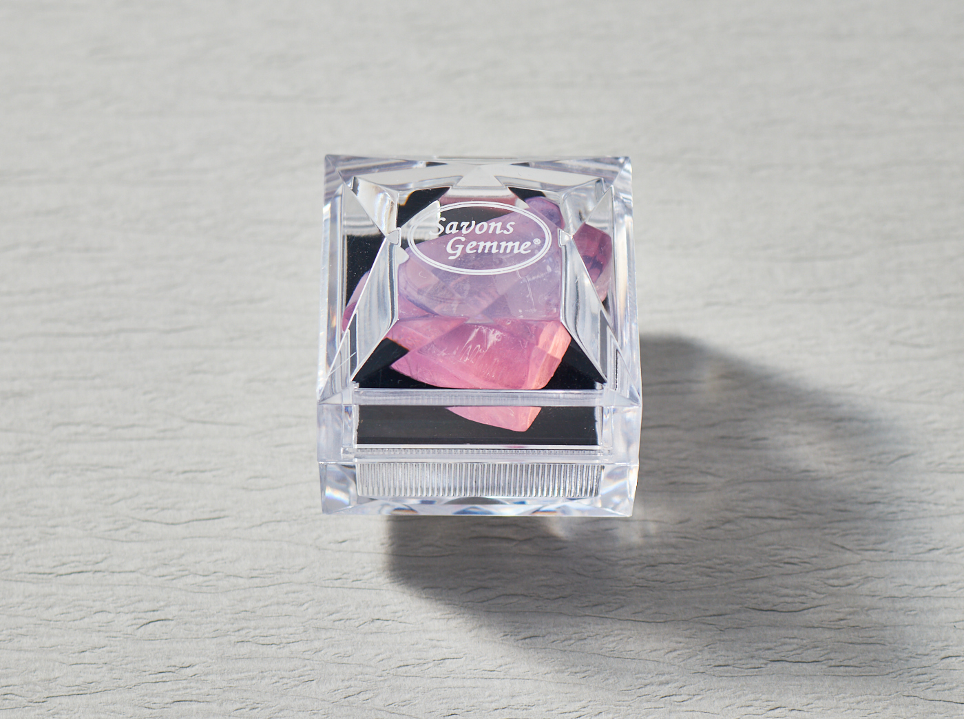 宝石石鹸と入浴剤、天然石を使ったアロマストーンのキラキラセット