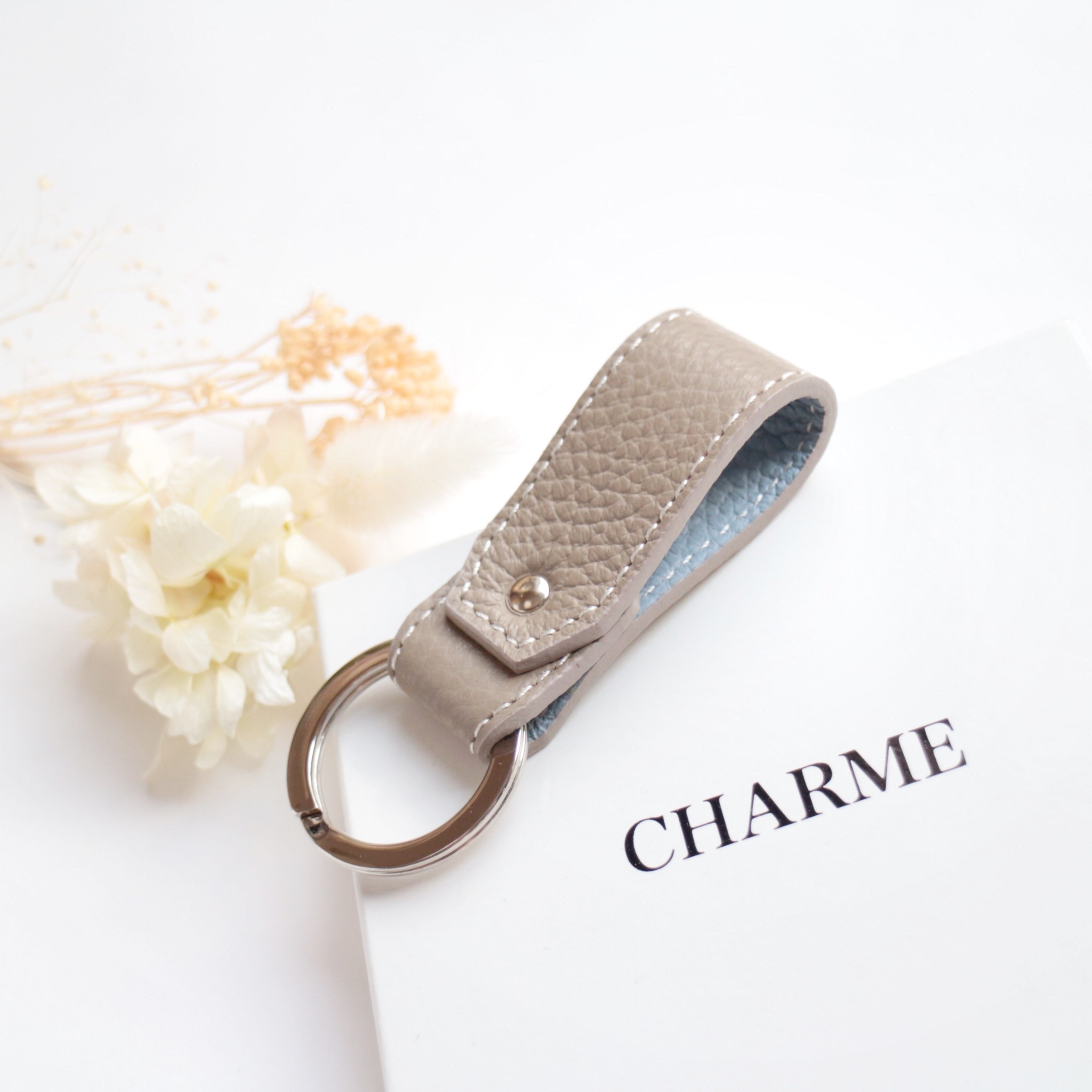 【イニシャル刻印可能】レザーループキーリング