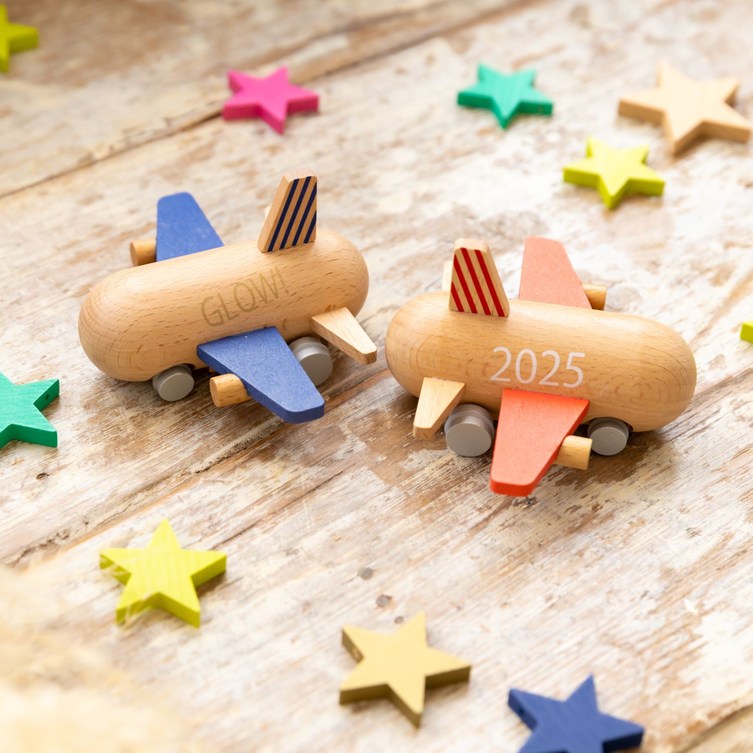 2025年限定年号ロゴ入り「kiko+」のmini jet付オーガニックおむつケーキ1段／全2色