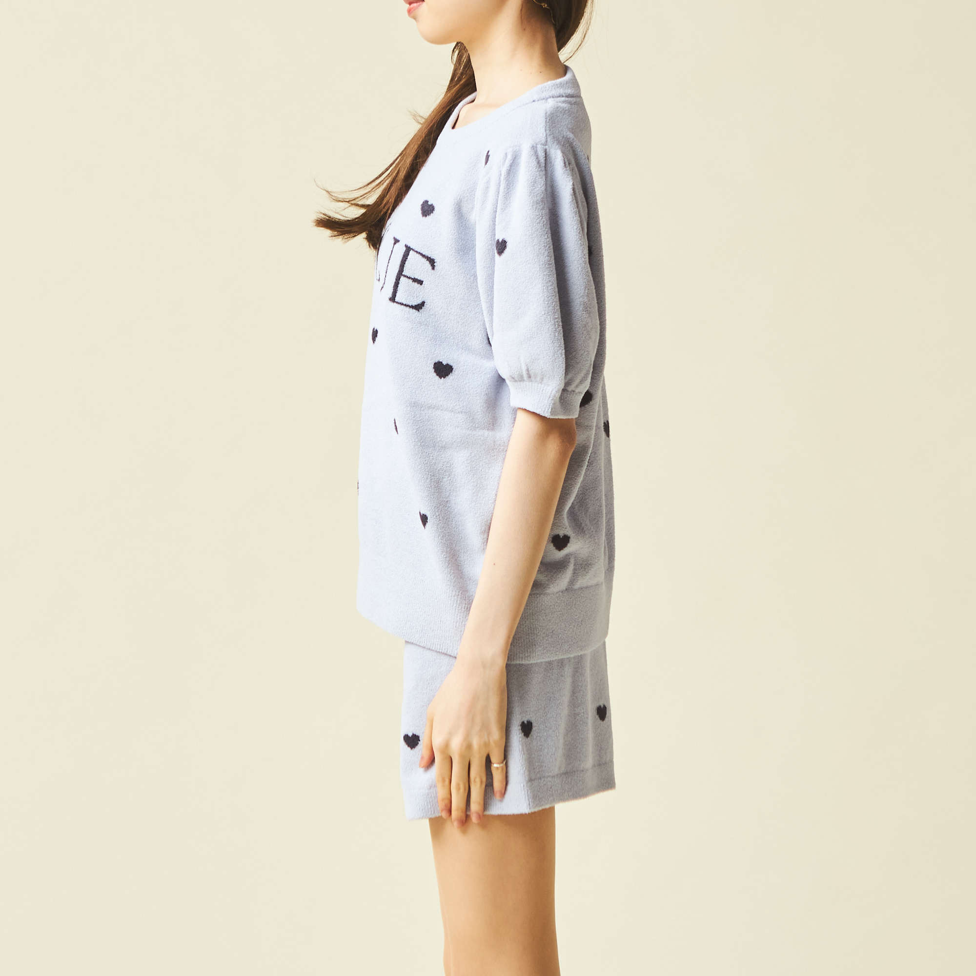 【WOMEN】ハートロゴJQD　プルオーバー＆ショートパンツセット